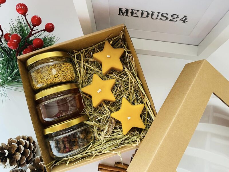 Dāvanu komplekts 3gb. tējas svecītes zvaigznītes