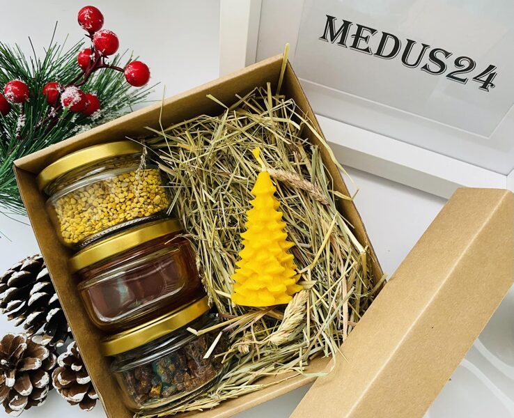 Dāvanu komplekts eglīte