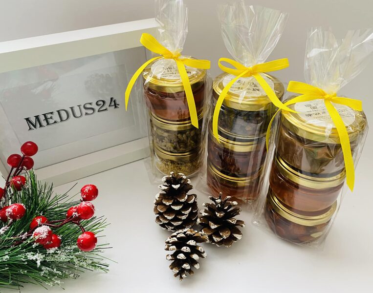 Medus komplekts iesaiņojumā